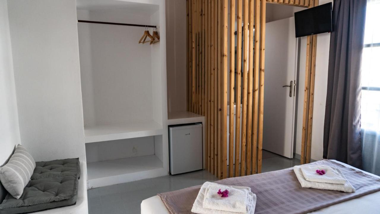 Vista Mare Hotel Náusza Kültér fotó