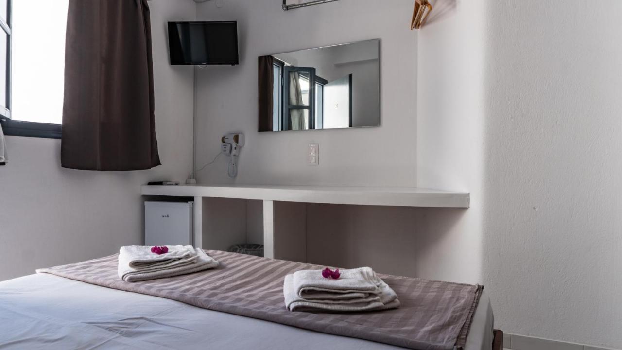 Vista Mare Hotel Náusza Kültér fotó